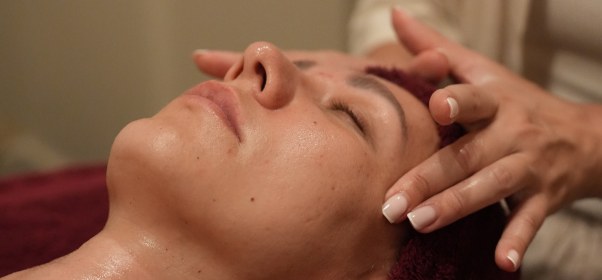 BMS Facial Massage at DA Beauty Spa & Wellness