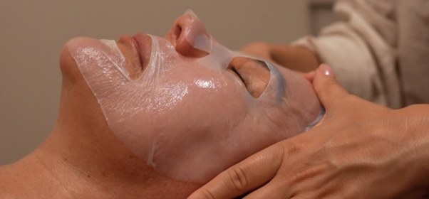 OxygenCeuticals Oxygen Infusion Mask at DA Beauty Spa & Wellness